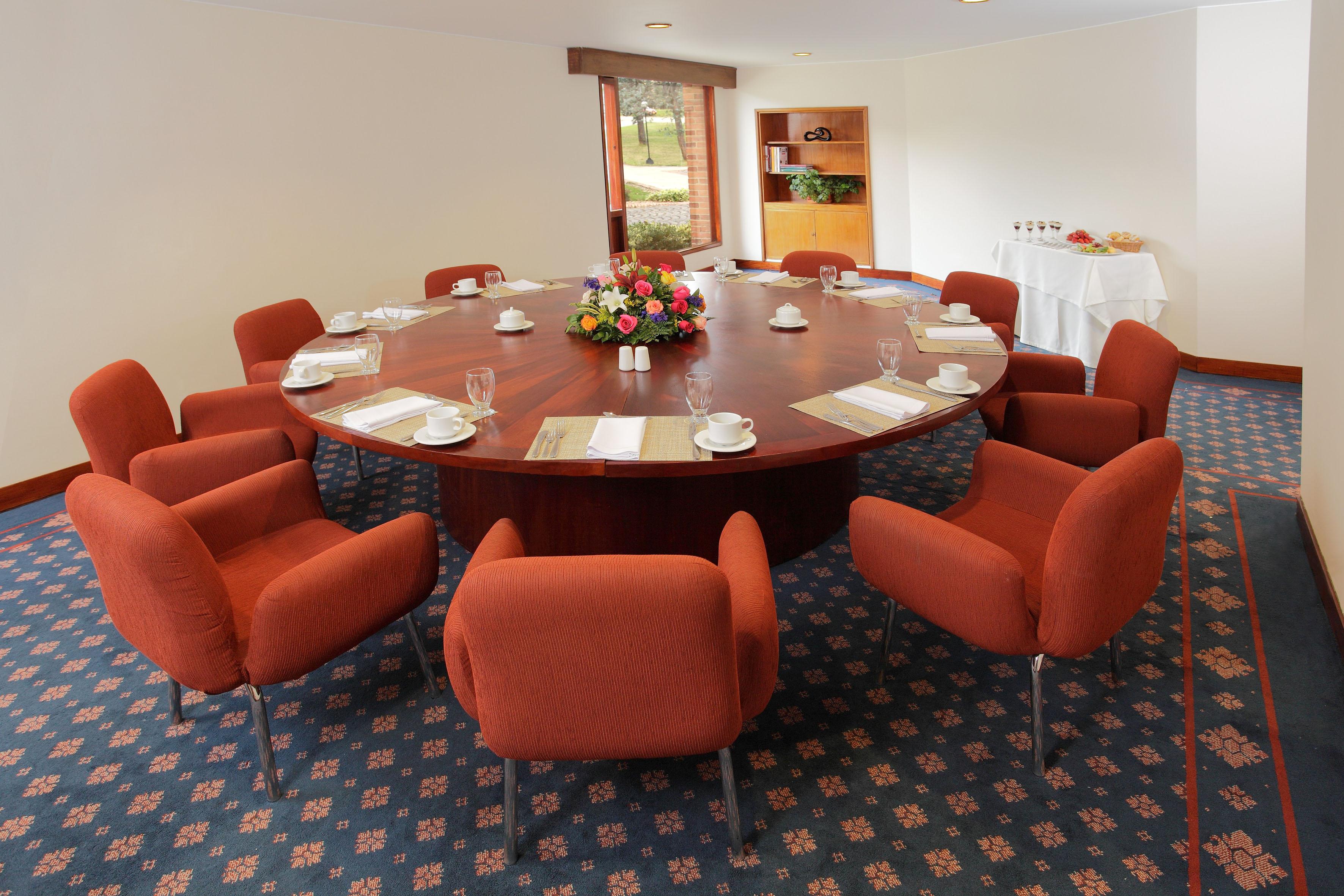 Estelar Paipa Hotel Spa&Y Centro De Convenciones Exterior foto The boardroom at the Royal Society